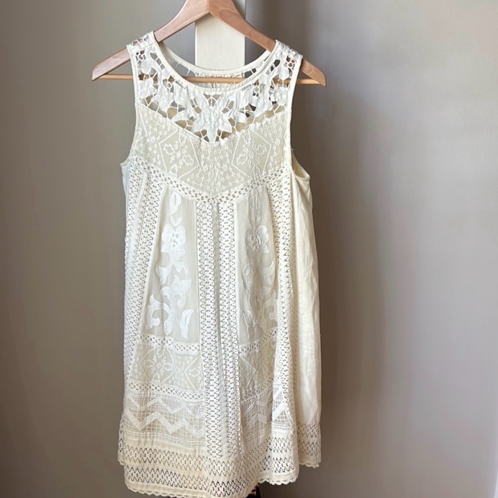 Anthropologie Lace Dress - Picture 2 of 8